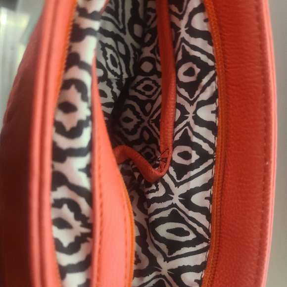 Steve Madden Coral Quilted Shoulder Crossbody Bag - Picture 15 of 15